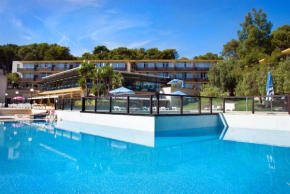 Отель Aparthotel Comtat Sant Jordi  Castell-Platja d’Aro